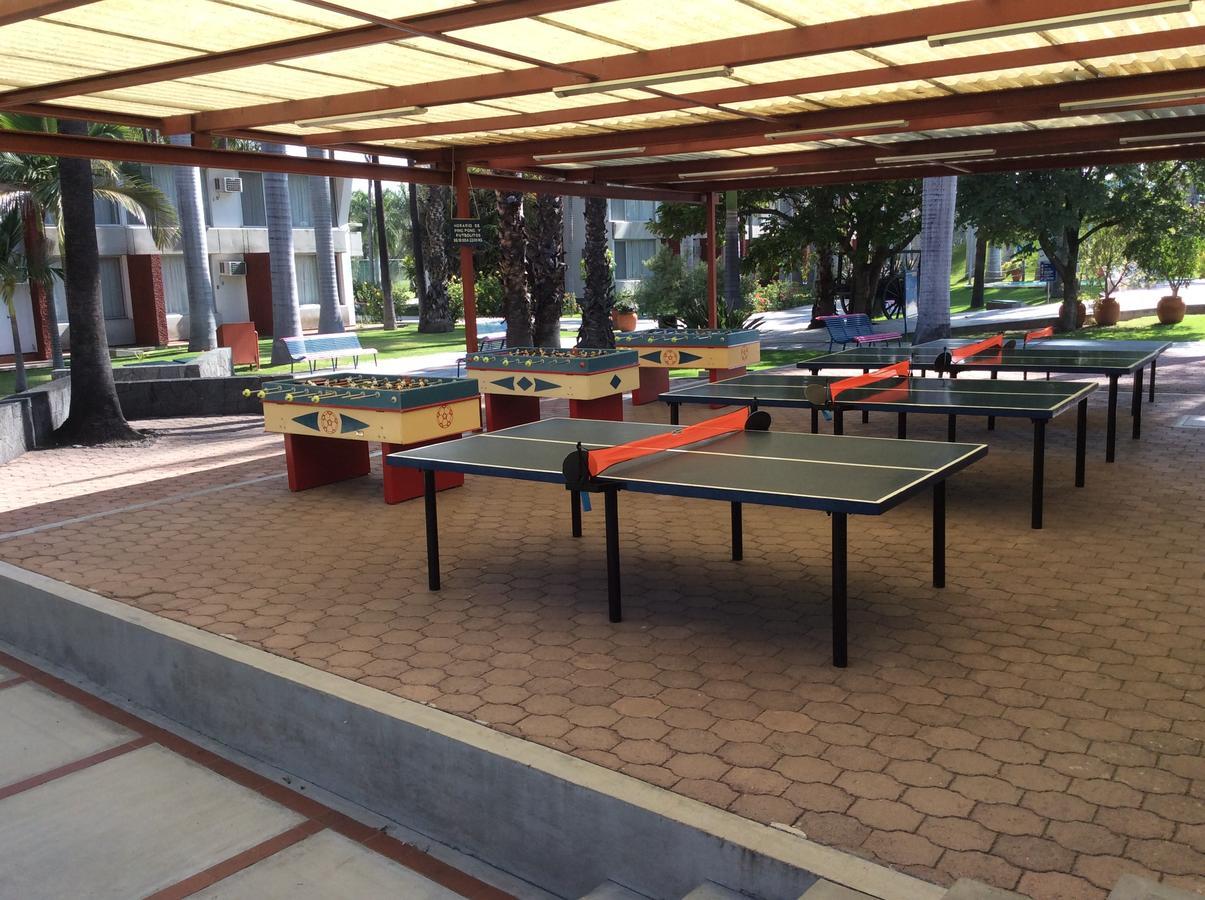 Hotel Y Parque Acuatico La Caldera Abasolo ภายนอก รูปภาพ